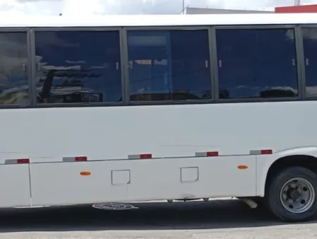 Ônibus MARCOPOLO VOLARE W9 AGRALE MA 10 JM 2012 seminovo à venda, código 1472 - foto 03