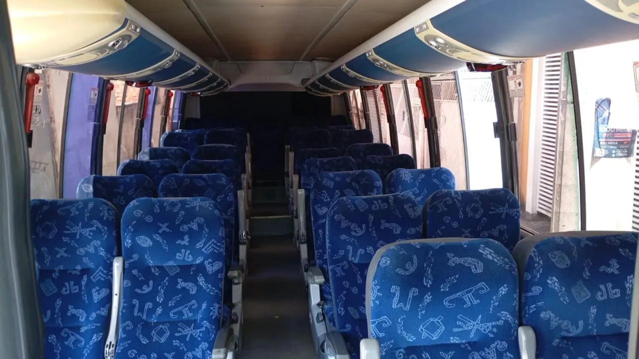 Ônibus MARCOPOLO VOLARE W9 AGRALE MA 10 JM 2012 seminovo à venda, código 1472 - foto 06