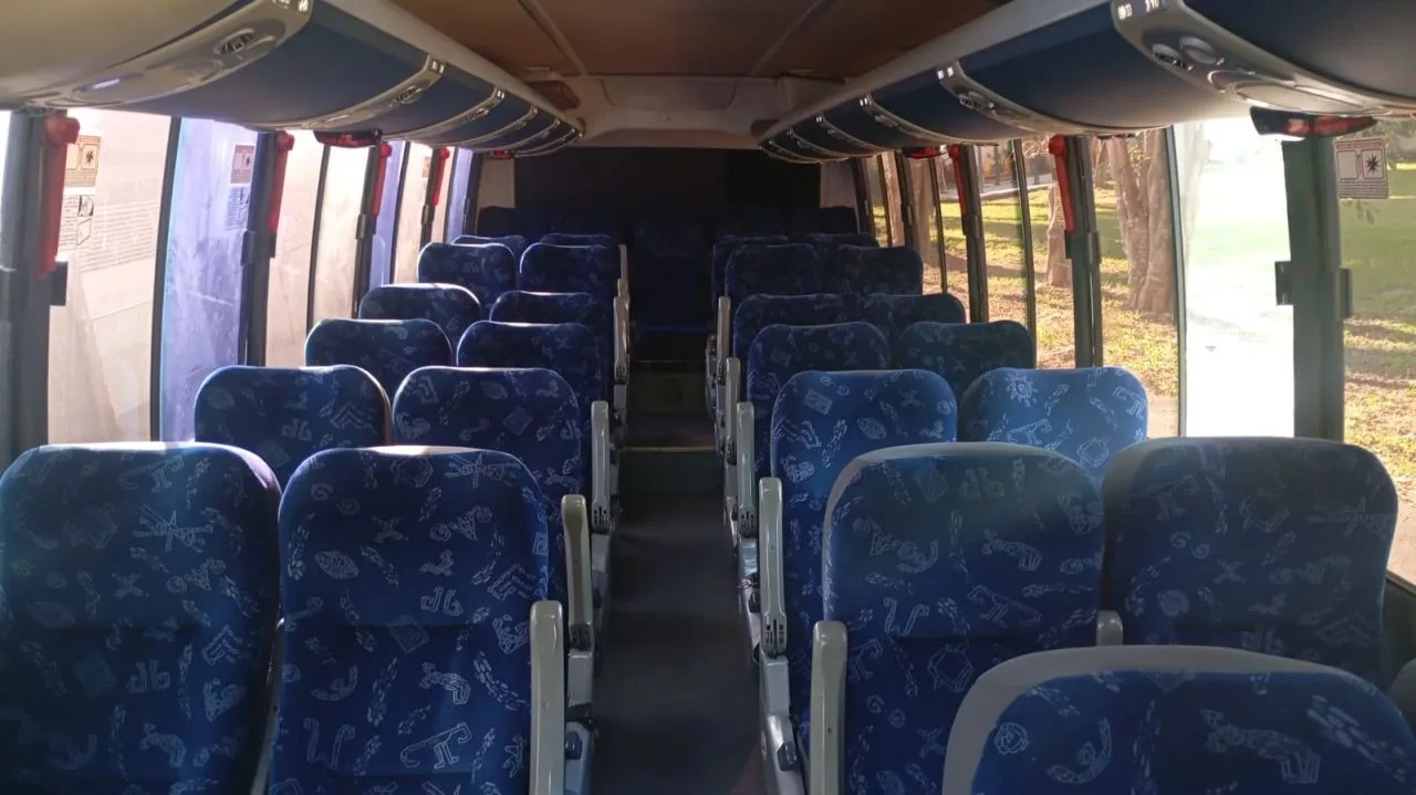 Ônibus MARCOPOLO VOLARE W9 AGRALE MA 10 JM 2012 seminovo à venda, código 1472 - foto 08
