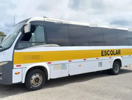 Ônibus MARCOPOLO VOLARE W9 LIMOUSINE MWM JM 2012 seminovo à venda, código 10 - foto 03