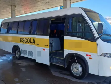 Ônibus MARCOPOLO VOLARE W9 MWM JM 2011 seminovo à venda, código 29 - foto 01