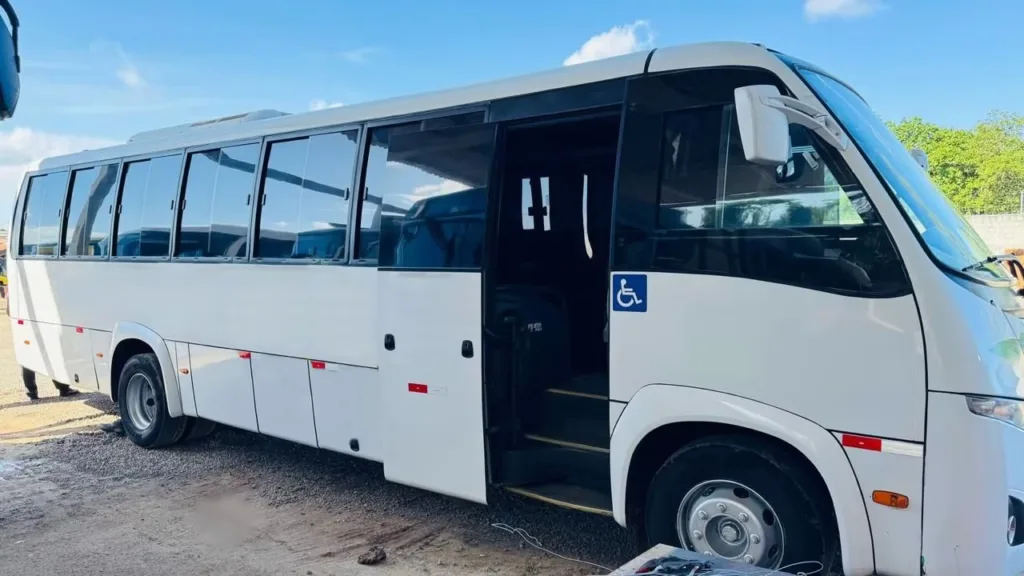 Ônibus MARCOPOLO VOLARE WL AGRALE JM 2014 seminovo à venda, código 1508 - foto 02