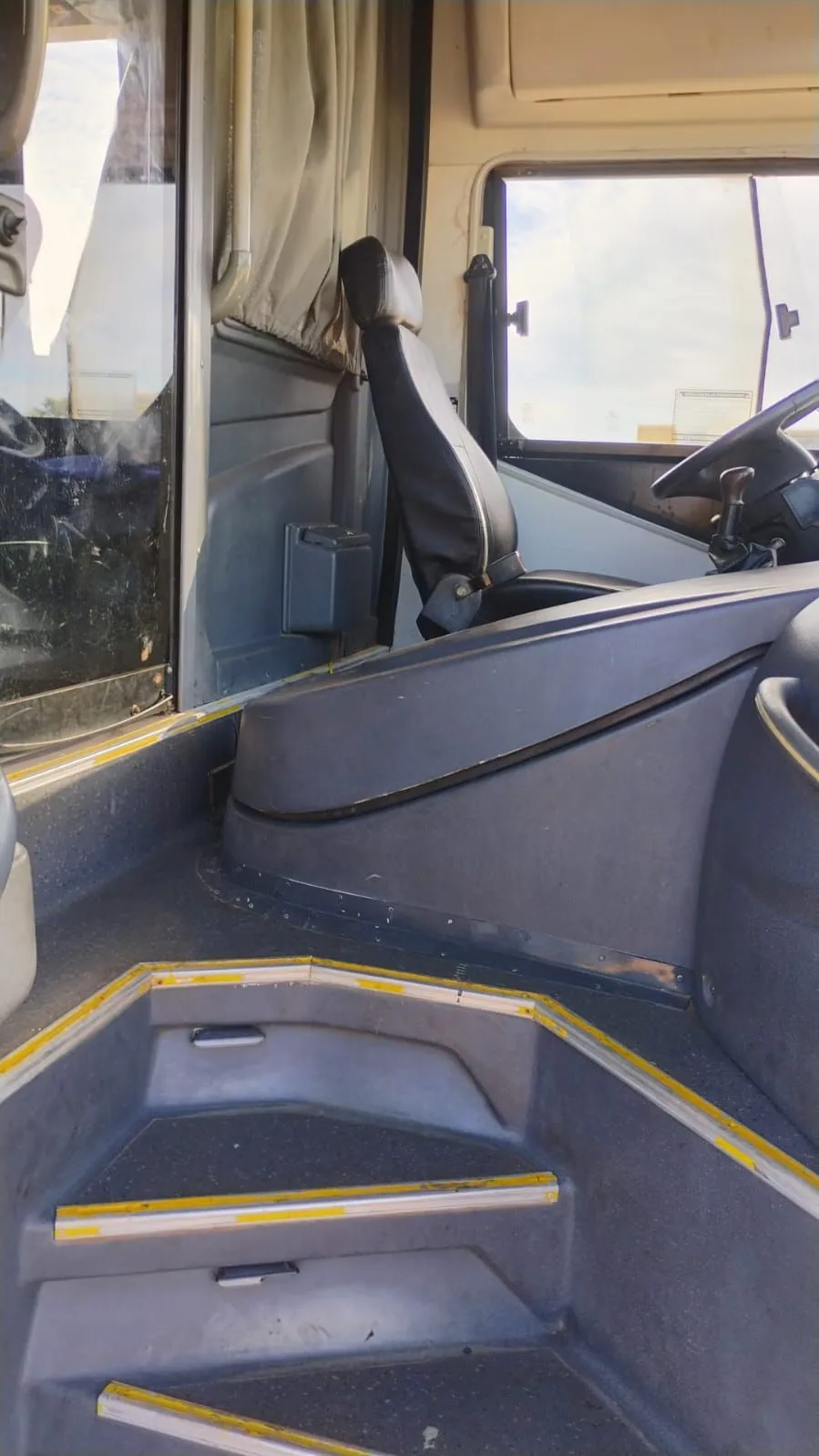 Ônibus MASCARELLO ELLO VW 17.230 JM 2020 seminovo à venda, código 871 - foto 05