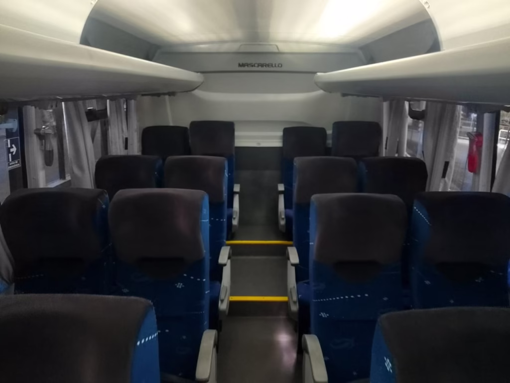 Mascarello Gran Micro Ano 2023 M. Benz LO 916 Executivo JM COD.1298