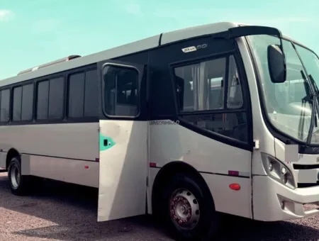 Ônibus MASCARELLO GRAN VIA IVECO JM 2023 seminovo à venda, código 713 - foto 01