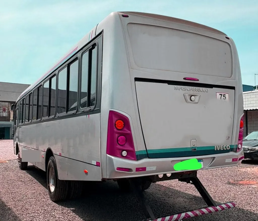 Ônibus MASCARELLO GRAN VIA IVECO JM 2023 seminovo à venda, código 713 - foto 03