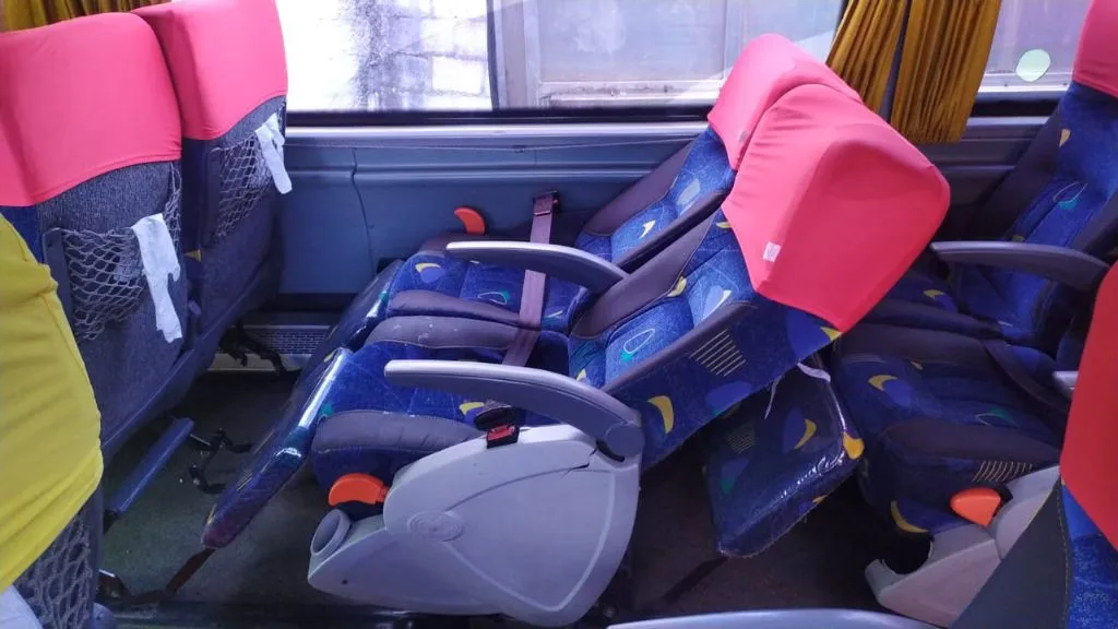 Ônibus MASCARELLO ROMA VOLVO B12R JM 2011 seminovo à venda, código 181 - foto 04