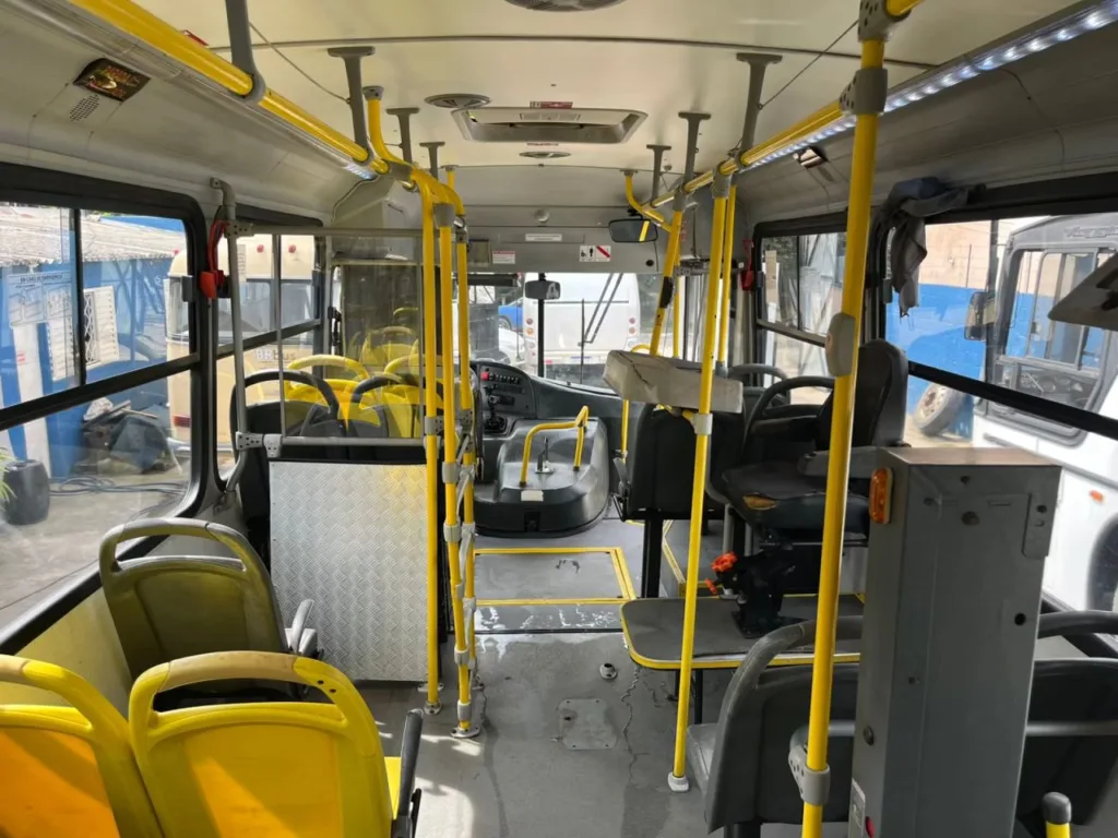 Ônibus NEOBUS MEGA PLUS IVECO 170 S28 JM 2015 seminovo à venda, código 1263 - foto 09