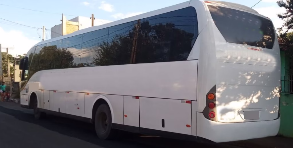 Neobus New Road 340 ano 2015 Mercedes-Benz OF 1721 COD.209