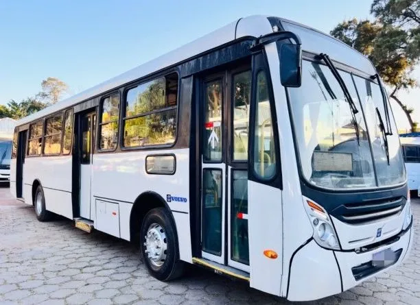 Ônibus NEOBUS SPECTRUM VOLVO B270 F JM 2015 seminovo à venda, código 1353 - foto 01