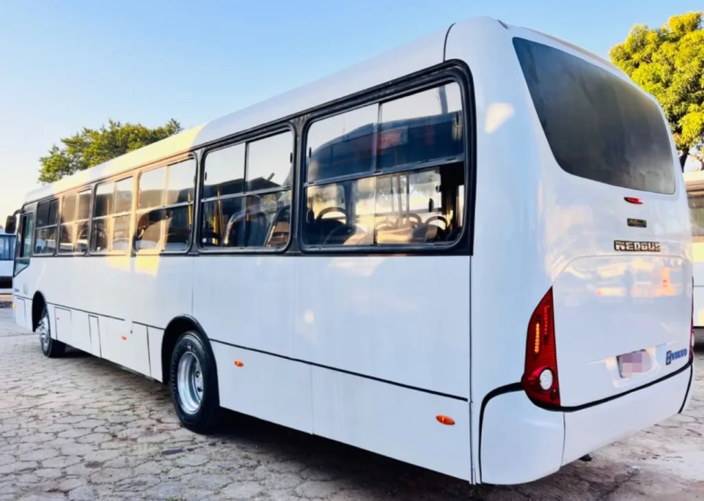 Ônibus NEOBUS SPECTRUM VOLVO B270 F JM 2015 seminovo à venda, código 1353 - foto 05