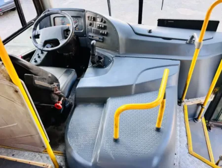 Ônibus NEOBUS SPECTRUM VOLVO B270 F JM 2015 seminovo à venda, código 1353 - foto 06