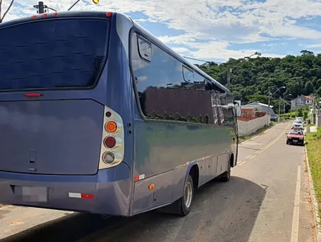 Ônibus NEOBUS THUNDER PLUS VW 9150 JM 2012 seminovo à venda, código 05 - foto 04