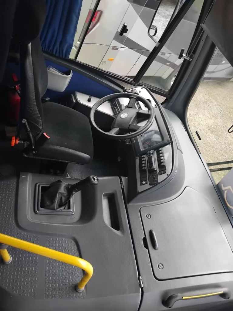Ônibus NEOBUS THUNDER PLUS VW 9.160 JM 2013 seminovo à venda, código 1506 - foto 05