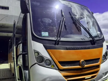 Ônibus NEOBUS THUNDER PLUS VW 9.160 JM 2013 seminovo à venda, código 1639 - foto 01