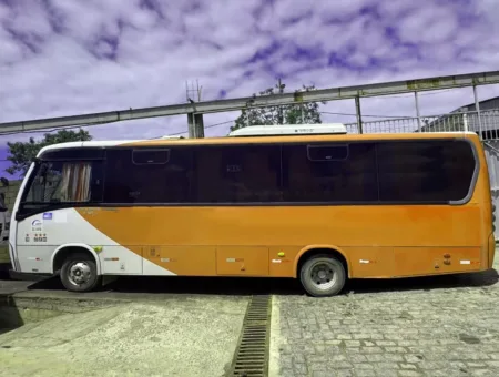 Ônibus NEOBUS THUNDER PLUS VW 9.160 JM 2013 seminovo à venda, código 1639 - foto 02