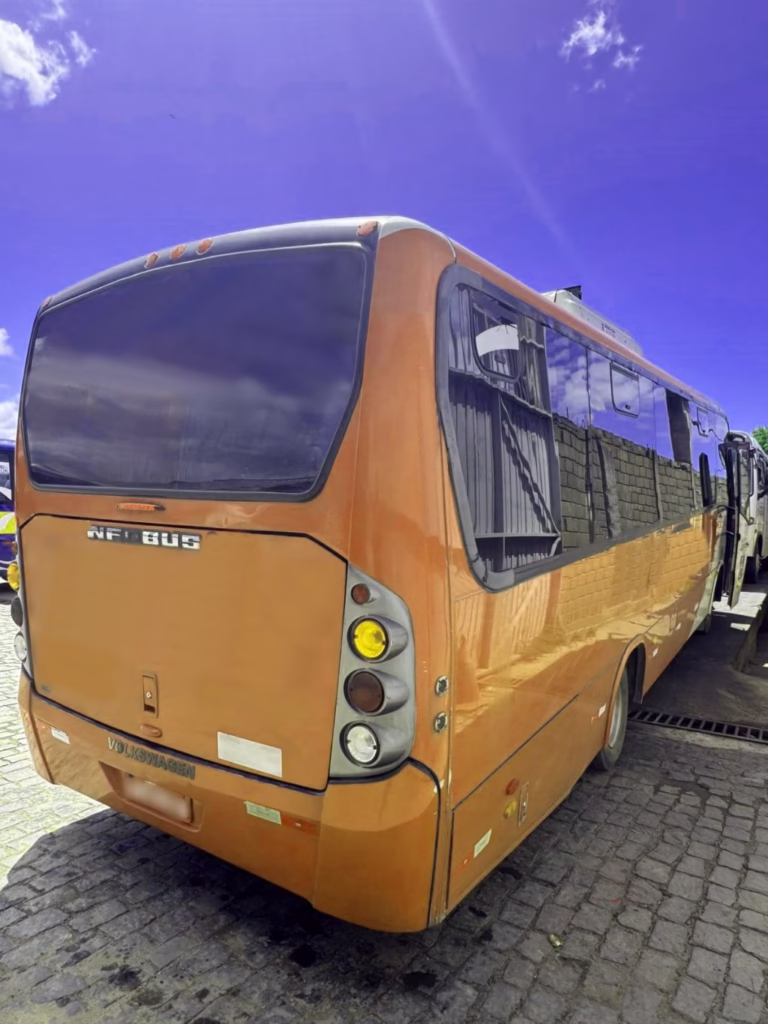 Neobus Thunder Plus 2013 Volkswagen 9.160 COD.1639