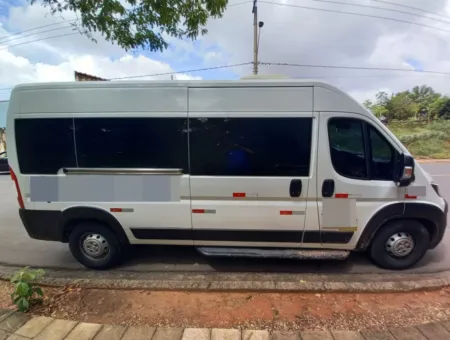 Ônibus PEUGEOT BOXER MINIBUS LUXO JM 2020 seminovo à venda, código 471 - foto 05