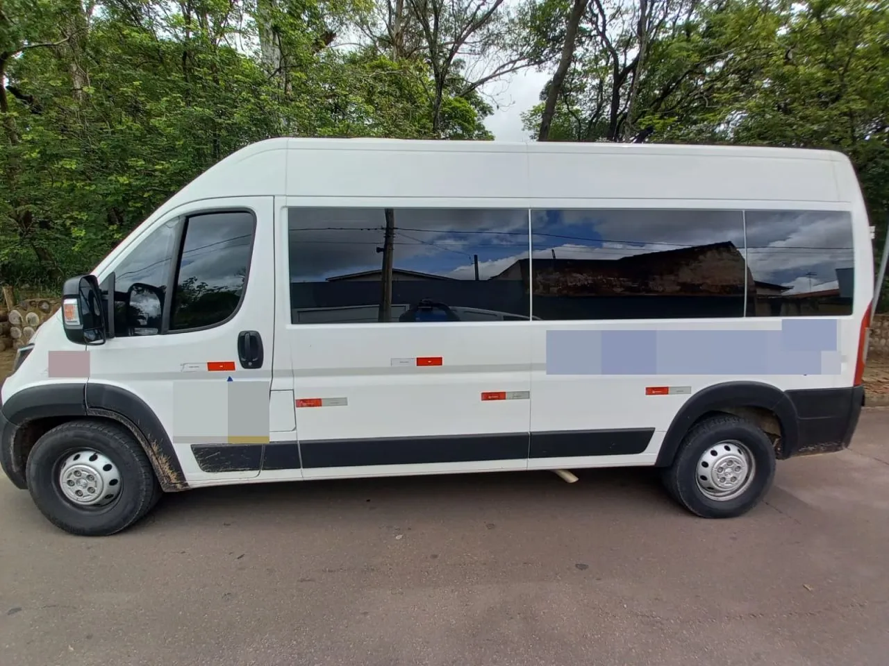 Ônibus PEUGEOT BOXER MINIBUS LUXO JM 2020 seminovo à venda, código 471 - foto 07