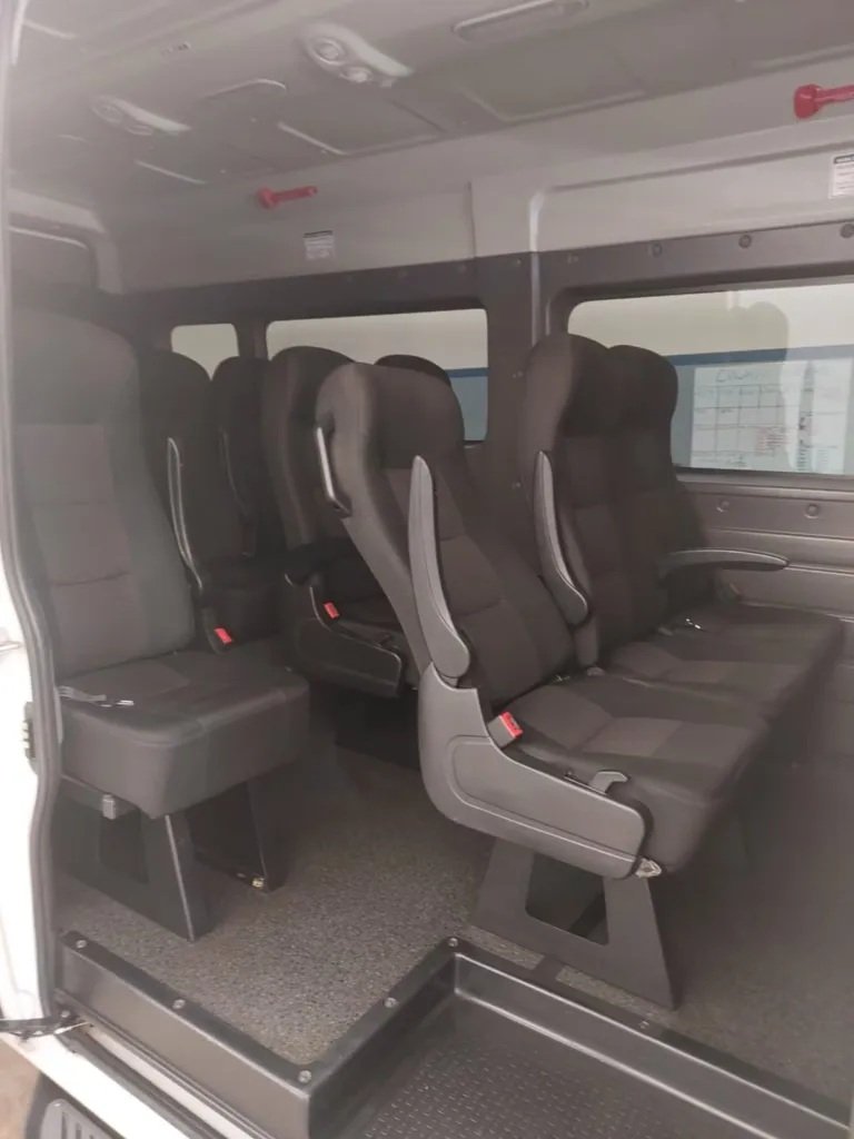 Ônibus PEUGEOT BOXER MINIBUS LUXO JM 2020 seminovo à venda, código 471 - foto 12