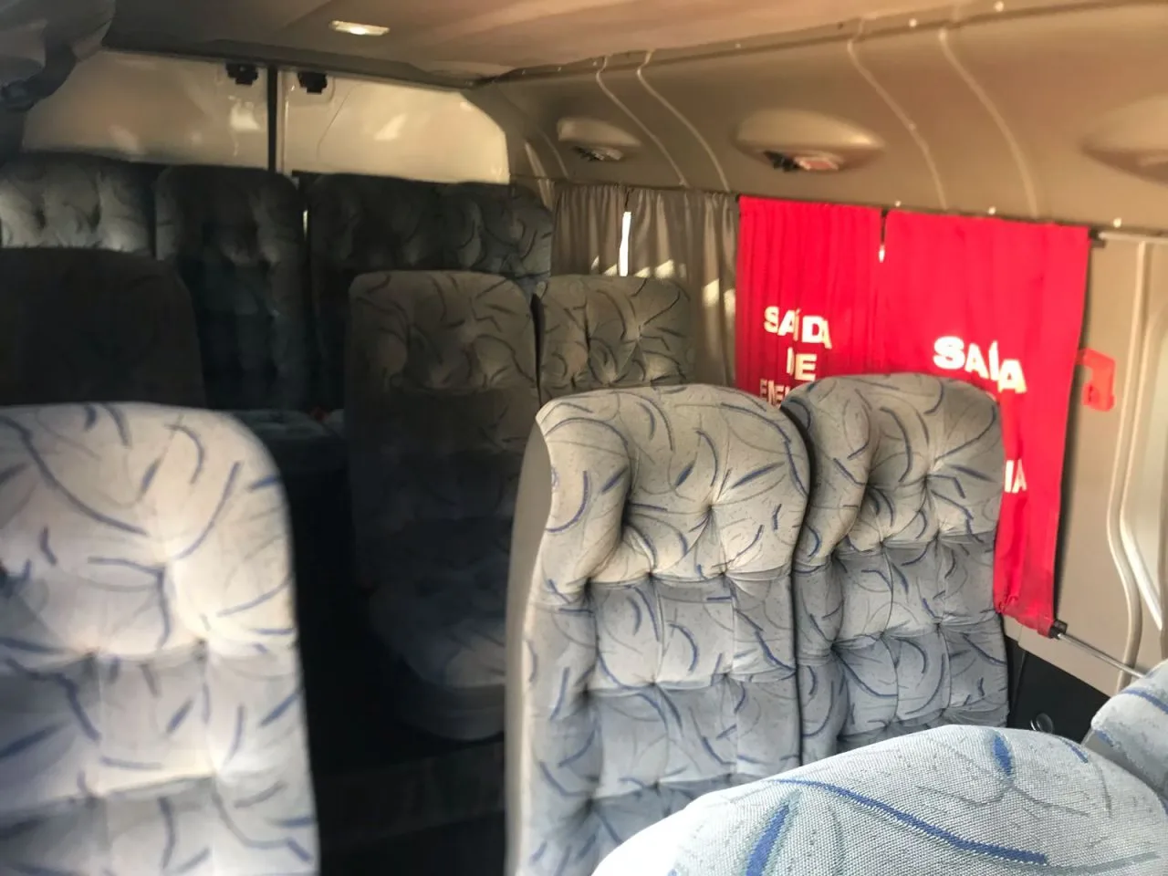 Ônibus RENAULT MASTER L3H2 EXECUTIVA JM 2017 seminovo à venda, código 1526 - foto 10