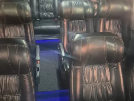 Ônibus RENAULT MASTER L3H2 EXECUTIVA JM 2017 seminovo à venda, código 1693 - foto 08