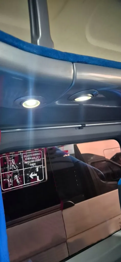 Ônibus RENAULT MASTER L3H2 EXECUTIVA JM 2017 seminovo à venda, código 1694 - foto 09