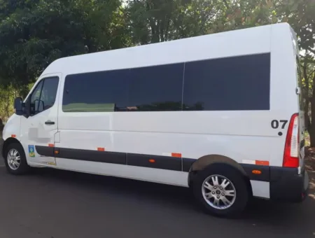 Ônibus RENAULT MASTER L3H2 EXECUTIVA JM 2018 seminovo à venda, código 1356 - foto 04