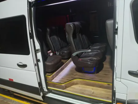 Ônibus RENAULT MASTER L3H2 EXECUTIVA JM 2023 seminovo à venda, código 1363 - foto 03