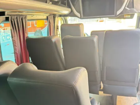 Ônibus RENAULT MASTER L3H2 EXECUTIVA JM 2024 seminovo à venda, código 1625 - foto 08