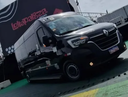 Ônibus RENAULT MASTER L3H2 EXECUTIVA JM 2025 seminovo à venda, código 1306 - foto 01