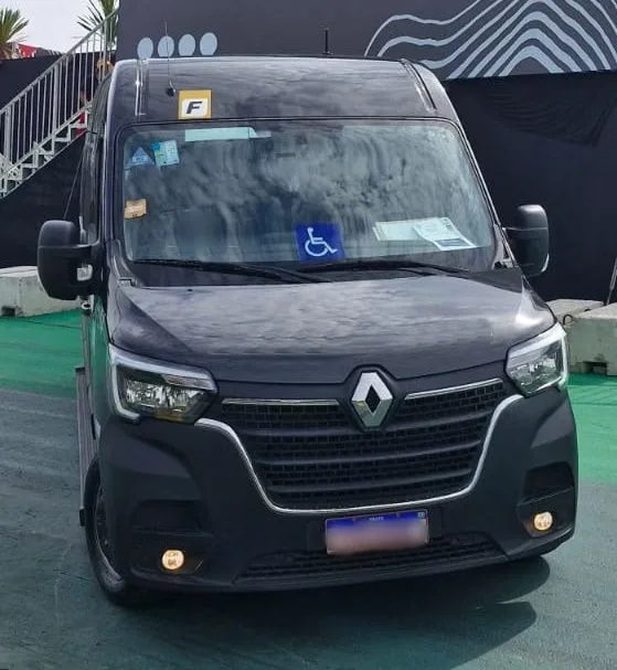 Ônibus RENAULT MASTER L3H2 EXECUTIVA JM 2025 seminovo à venda, código 1306 - foto 02
