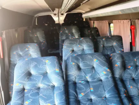 Ônibus RENAULT MASTER L3H2 EXECUTIVA JM 2025 seminovo à venda, código 1401 - foto 08