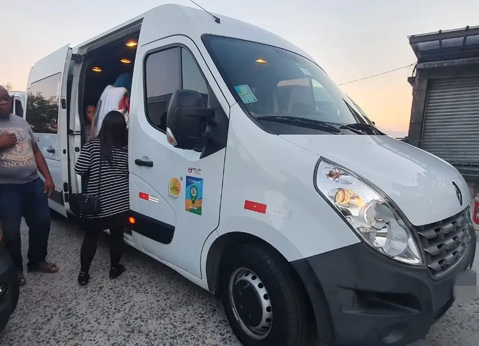 Ônibus RENAULT MASTER L3H2 JM 2020 seminovo à venda, código 1333 - foto 01