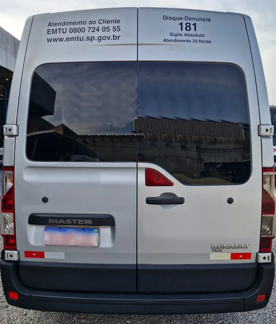 Ônibus RENAULT MASTER L3H2 LUXO JM 2018 seminovo à venda, código 1396 - foto 04