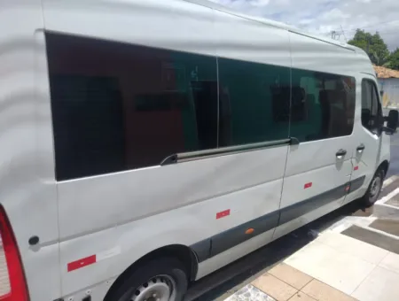 Ônibus RENAULT MASTER L3H2 LUXO JM 2019 seminovo à venda, código 1478 - foto 03