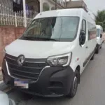 Ônibus RENAULT MASTER LONGA EXEC MARTICAR JM 2023 seminovo à venda, código 1045 - foto 01