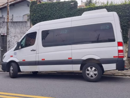 SPRINTER CDI 415 ANO 2019 CURTA T.ALTO LUXO JM COD.364