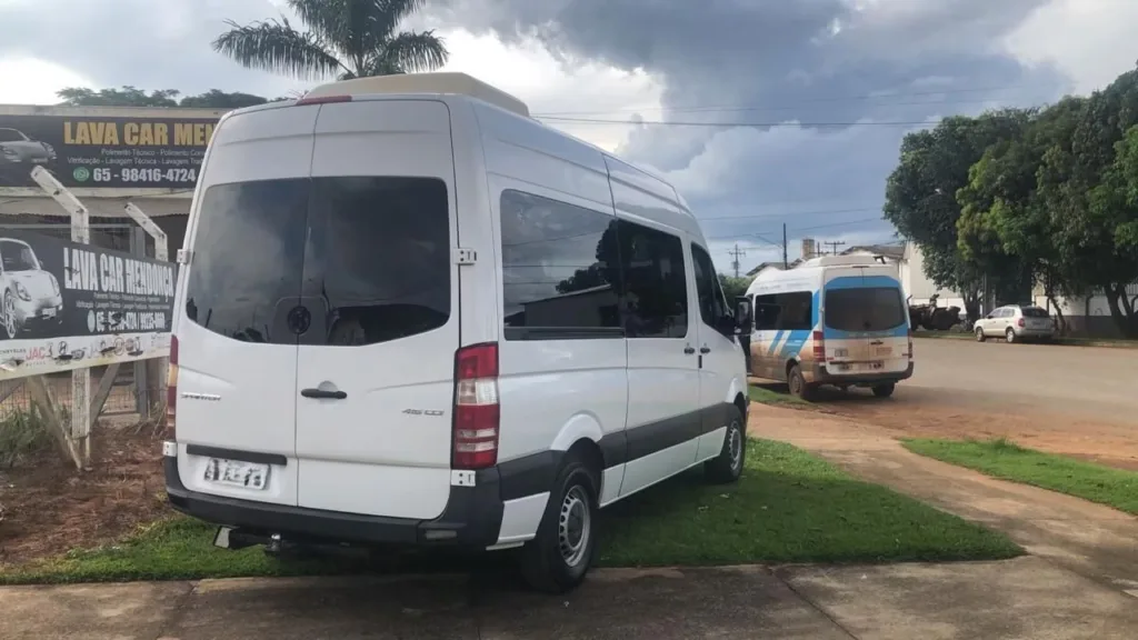 Ônibus SPRINTER CDI 415 CURTA T.ALTO LUXO JM 2019 seminovo à venda, código 457 - foto 01