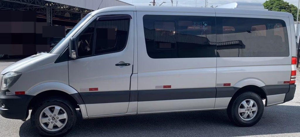SPRINTER CDI 415 ANO 2019 CURTA T.BAIXO LUXO JM COD.47