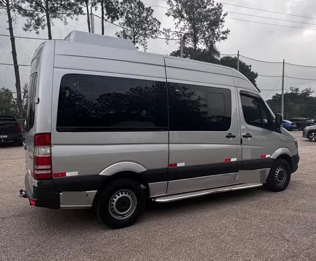 Ônibus SPRINTER CDI 415 CURTA TETO ALTO LUXO JM 2019 seminovo à venda, código 145 - foto 02