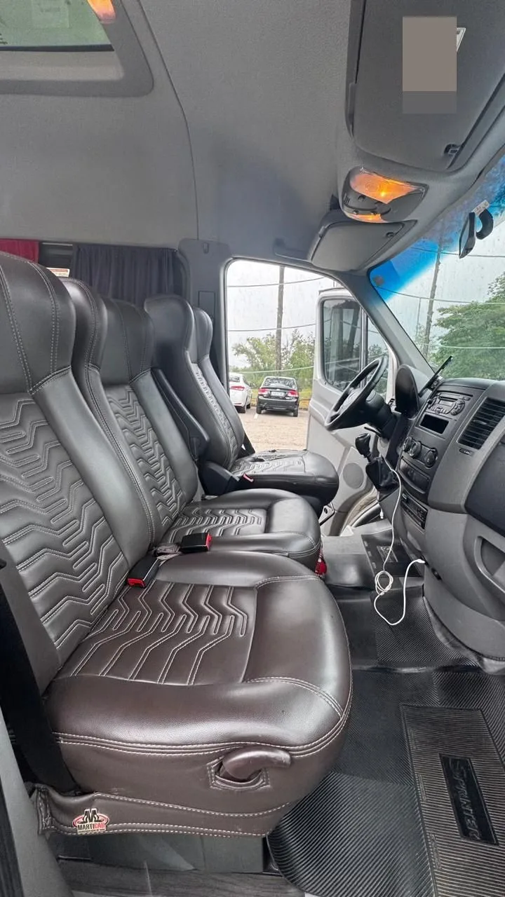 Ônibus SPRINTER CDI 415 CURTA TETO ALTO LUXO JM 2019 seminovo à venda, código 145 - foto 06
