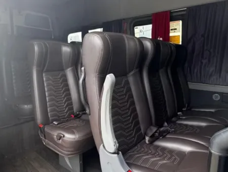 Ônibus SPRINTER CDI 415 CURTA TETO ALTO LUXO JM 2019 seminovo à venda, código 145 - foto 09