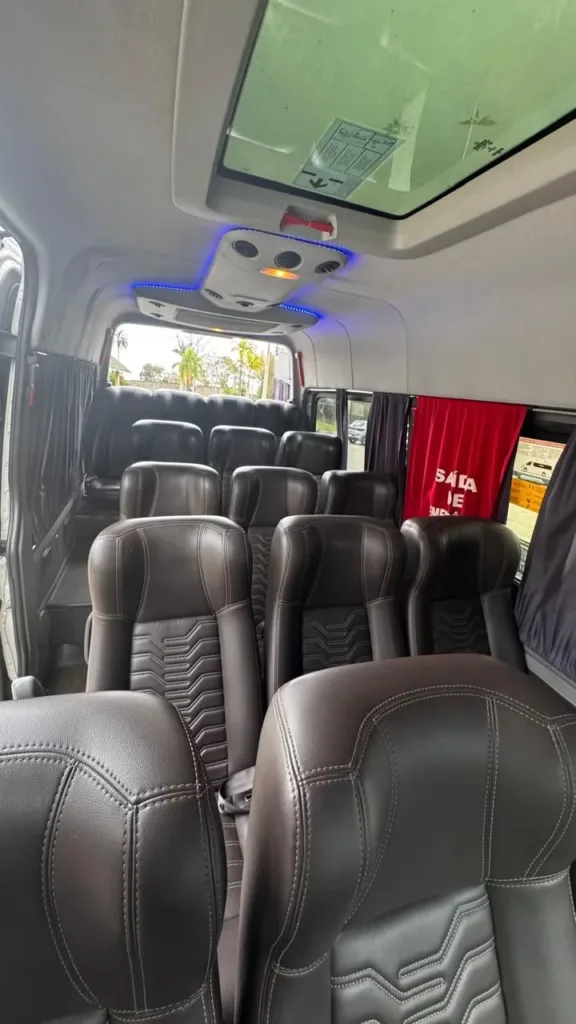 Ônibus SPRINTER CDI 415 CURTA TETO ALTO LUXO JM 2019 seminovo à venda, código 145 - foto 11