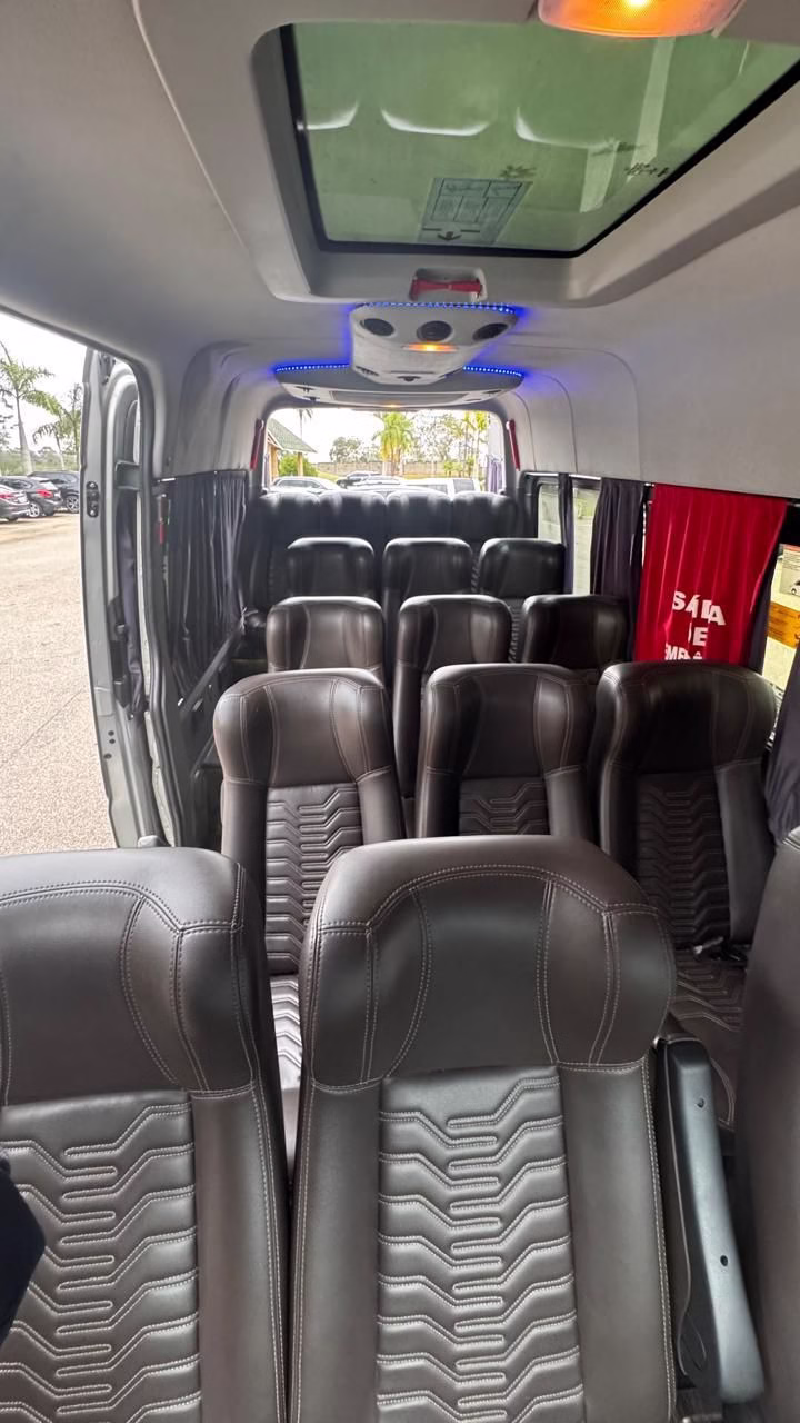 SPRINTER CDI 415 ANO 2019 CURTA TETO ALTO LUXO JM COD.145