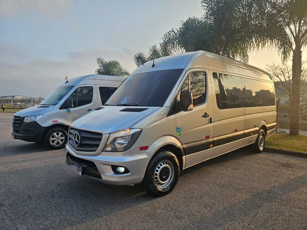Ônibus SPRINTER CDI 415 EXECUTIVA JM 2017 seminovo à venda, código 1443 - foto 01