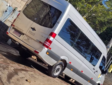 SPRINTER CDI 415 ANO 2017 EXECUTIVA JM COD.1443