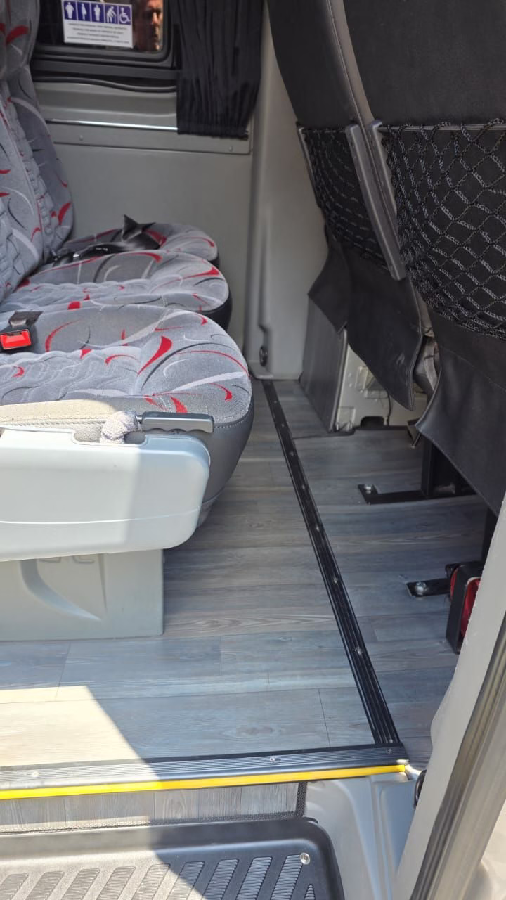 SPRINTER CDI 415 ANO 2017 EXECUTIVA JM COD.1443