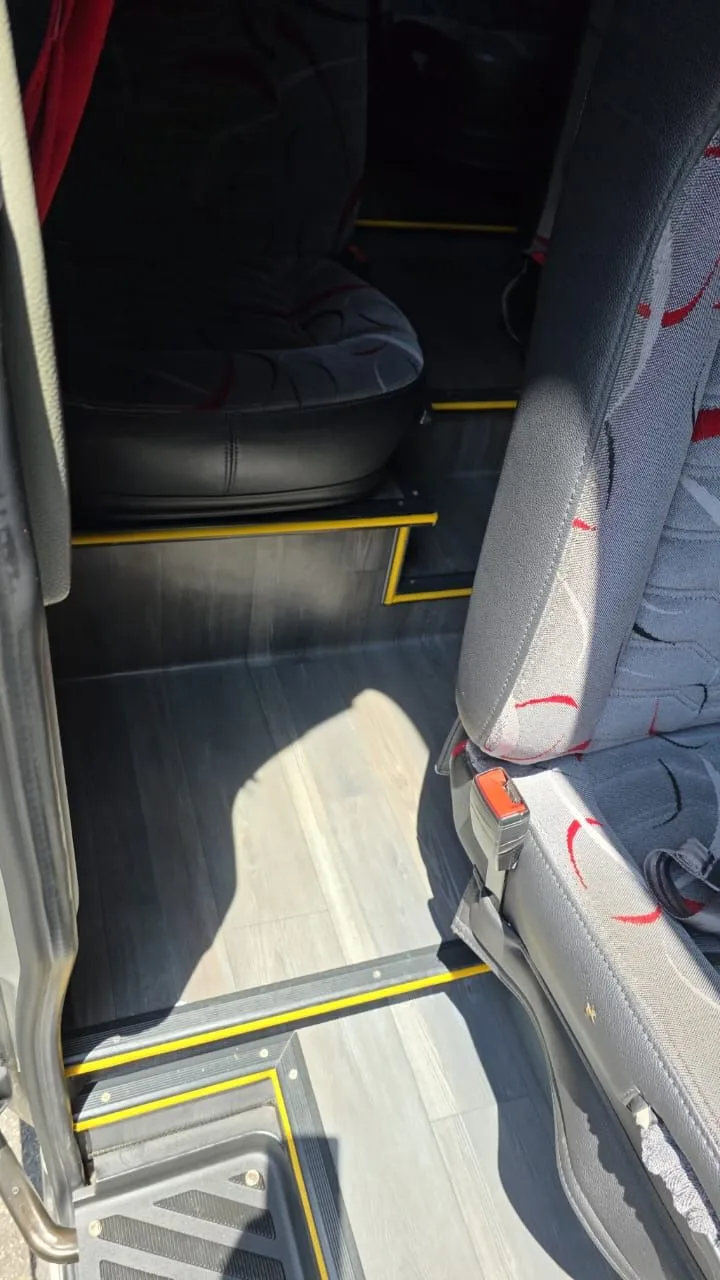 Ônibus SPRINTER CDI 415 EXECUTIVA JM 2017 seminovo à venda, código 1443 - foto 11