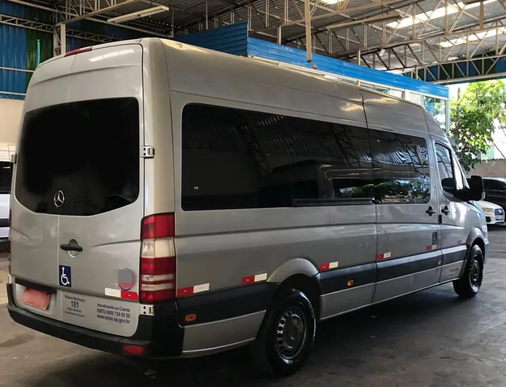 Ônibus SPRINTER CDI 415 EXECUTIVA JM 2019 seminovo à venda, código 1346 - foto 03